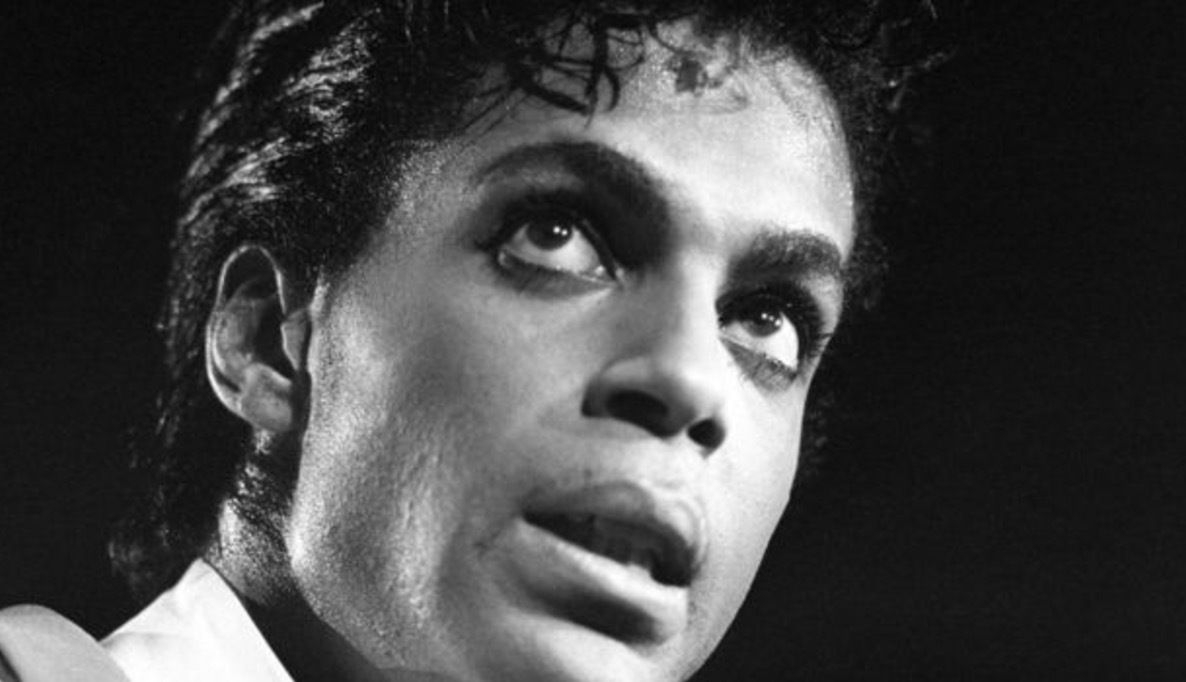 Prince dog av en överdos i sin studio i Minnesota