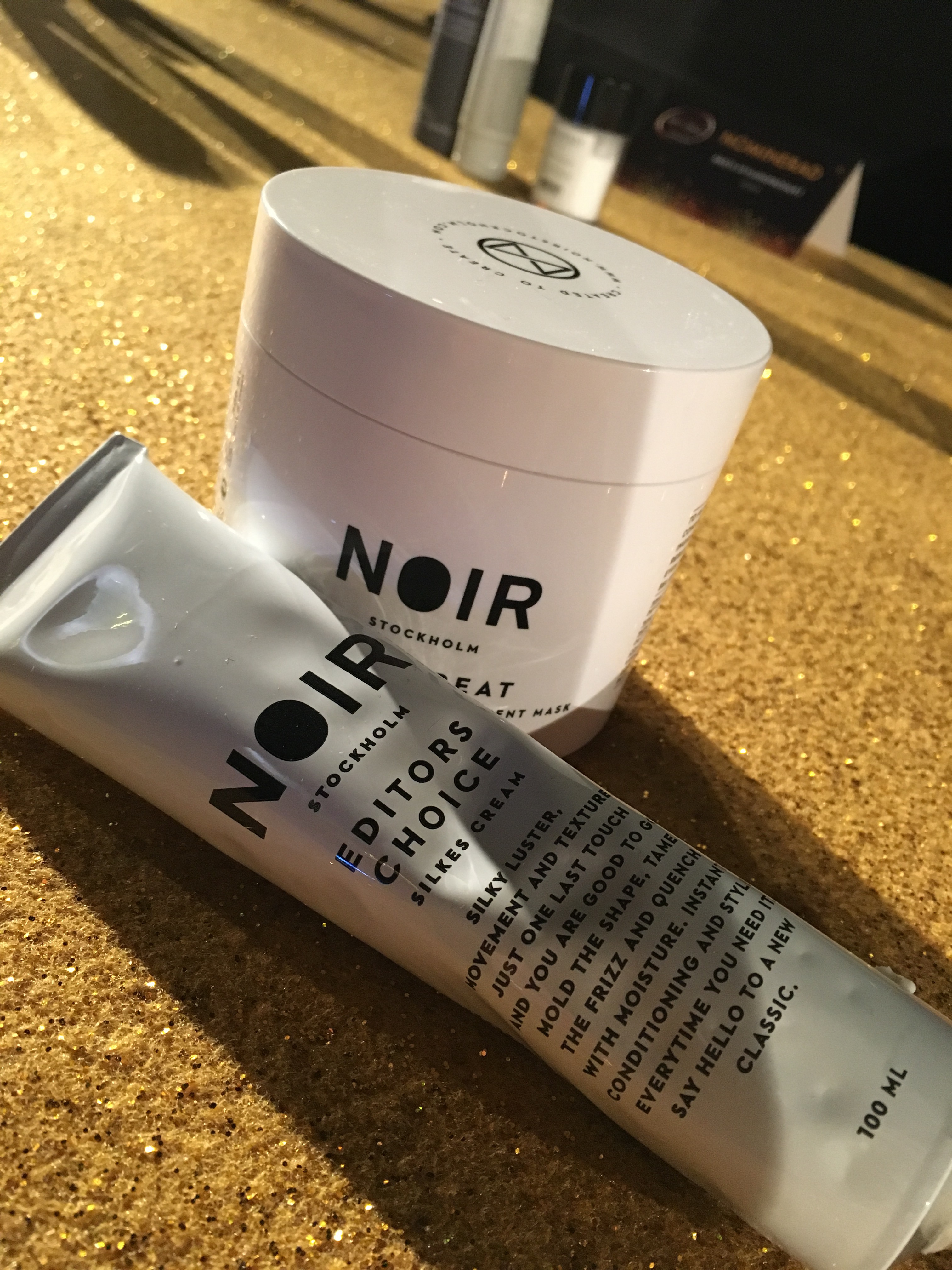 Noir Stockholm startade sitt märke förra året och har redan fått utdelning!
