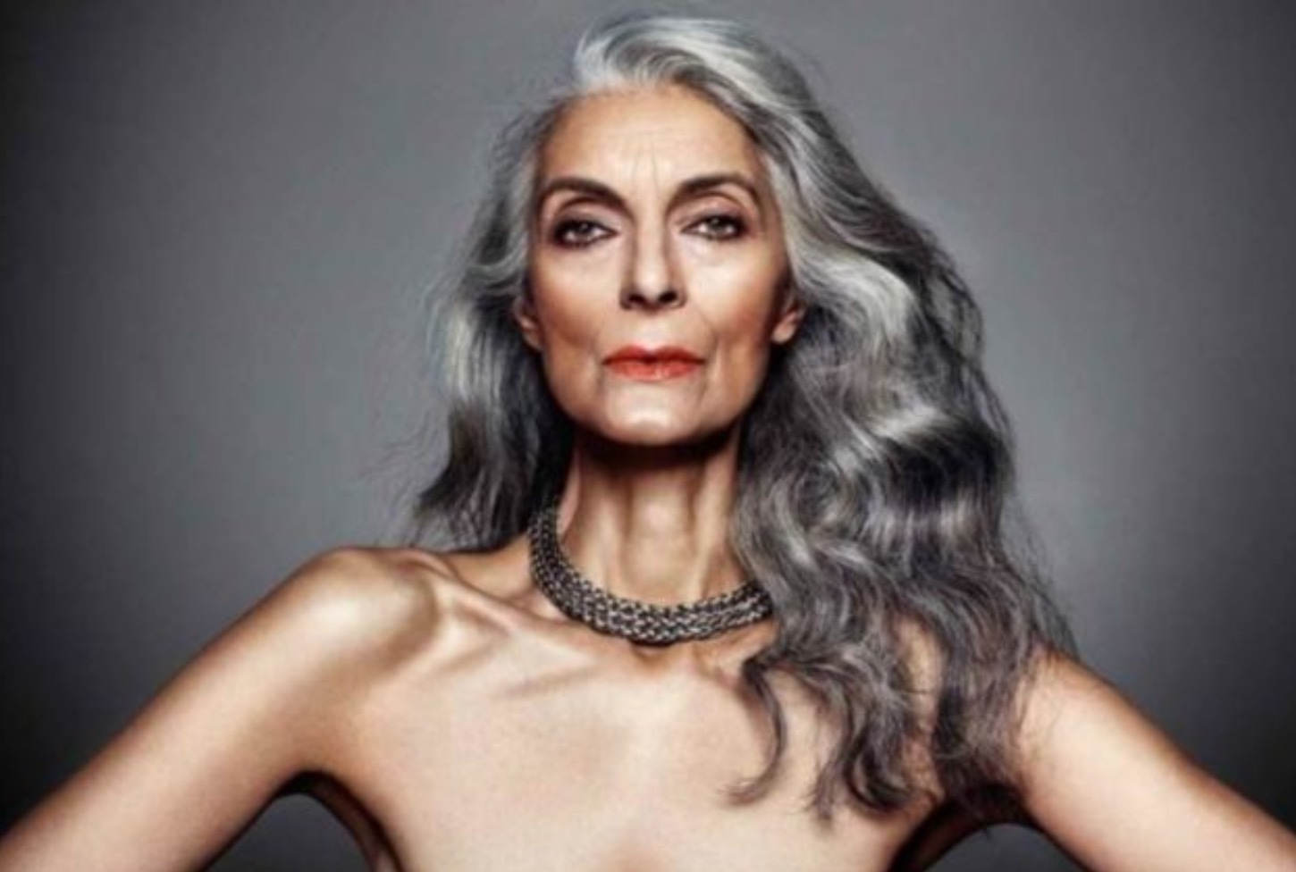 Modellen Pam Lucas, 69, har tagit väl hand om sin hud.